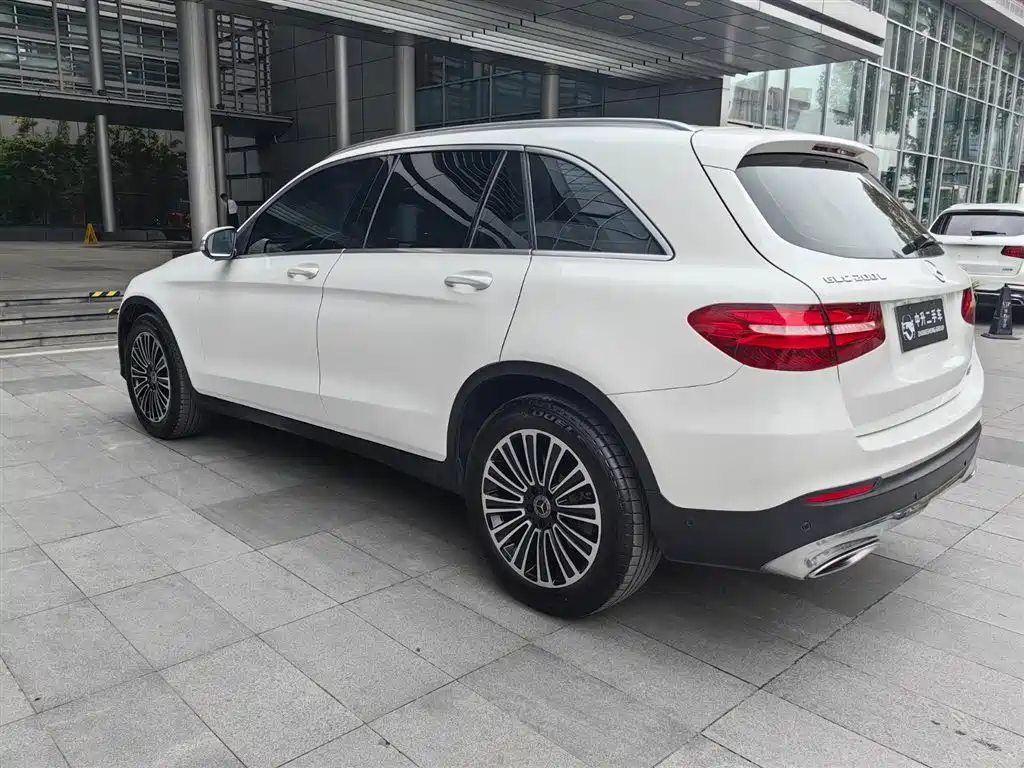 Mercedes-Benz GLC 2019