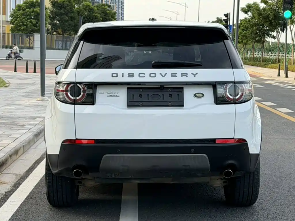 Land Rover Discovery Sport 2016 — фото 24