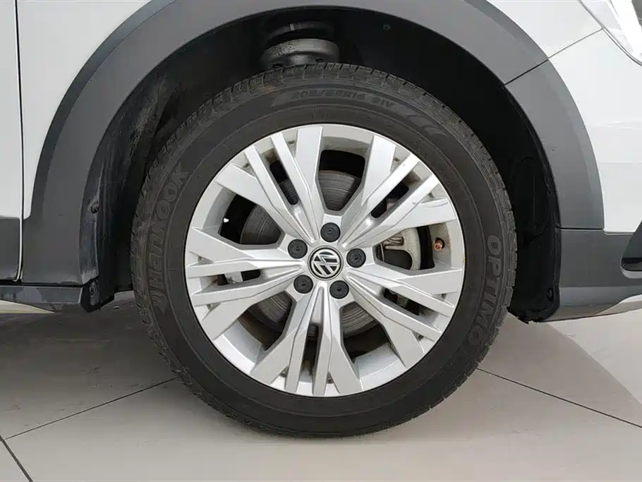 Volkswagen C-Trek 2017