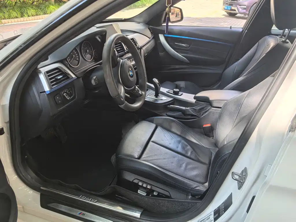 BMW 3 Series 2019