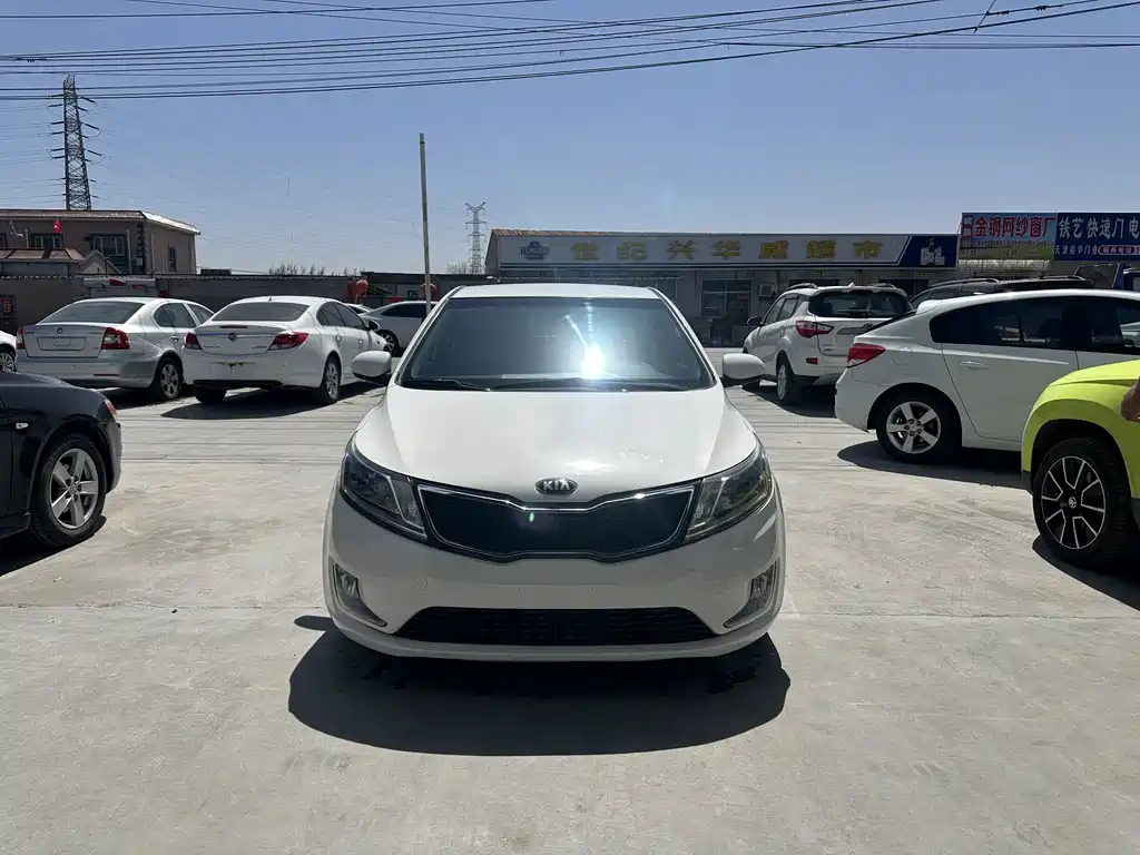 Kia K2 2014