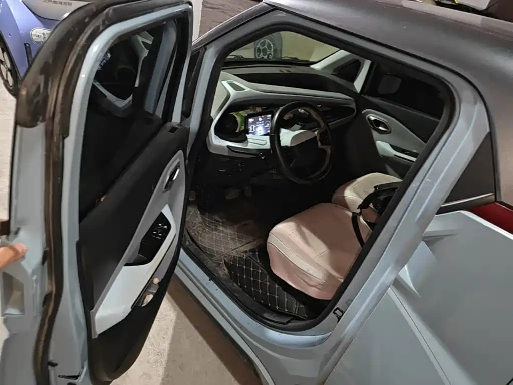 Wuling Nano EV 2024 — фото 16