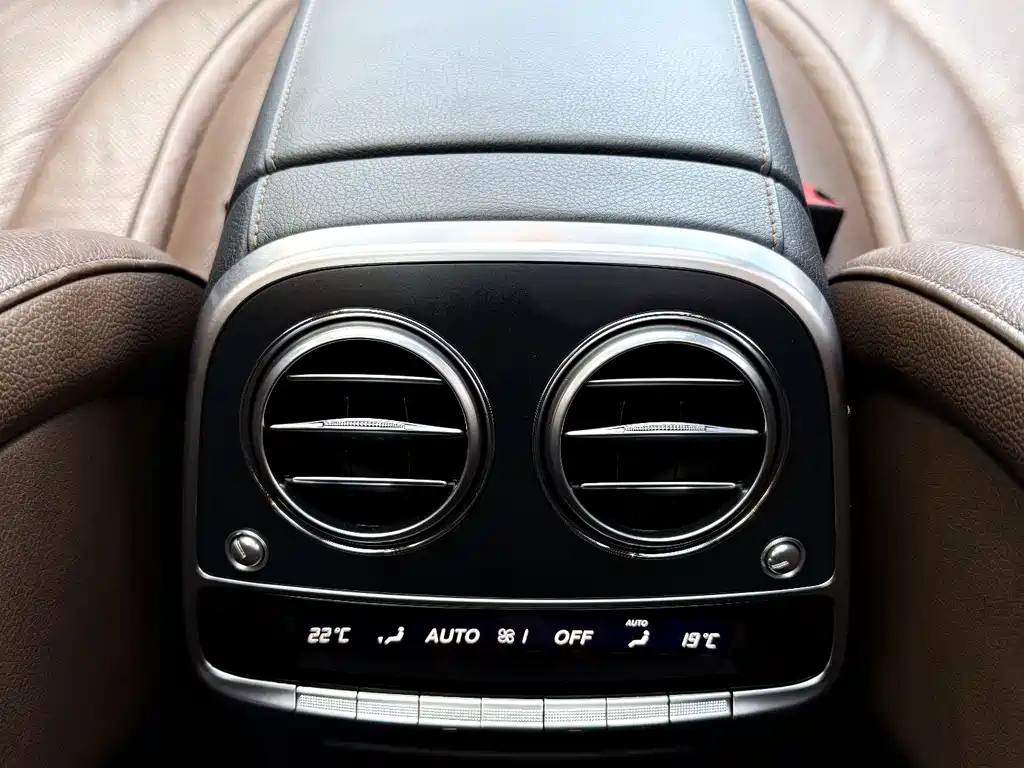 Mercedes-Benz S-Class 2019 — фото 13