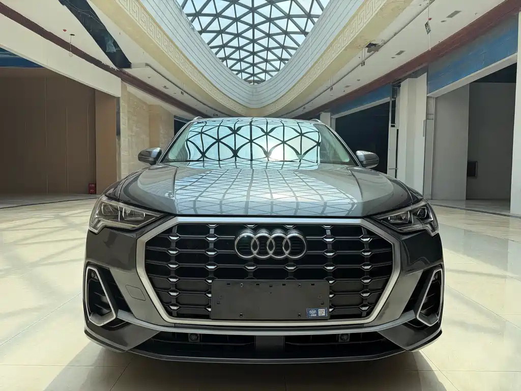 Audi Q3 2023