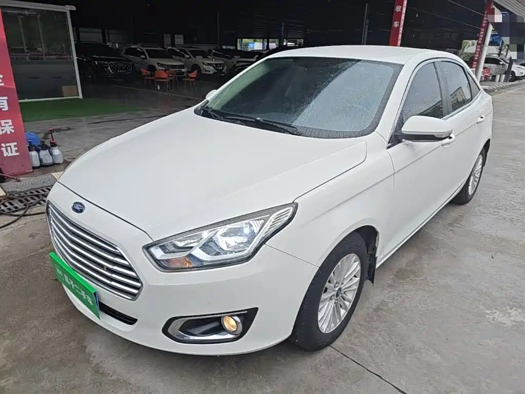 Ford Escort 2016