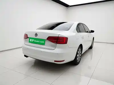 Volkswagen Sagitar 2017
