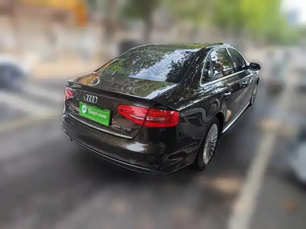Audi A4L 2016