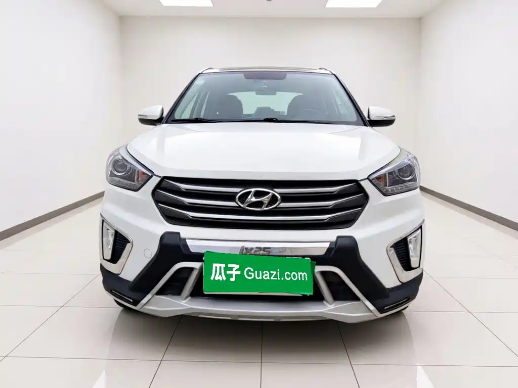 Hyundai ix25 2015 — фото 2