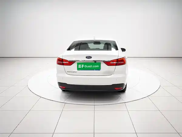 Ford Escort 2019