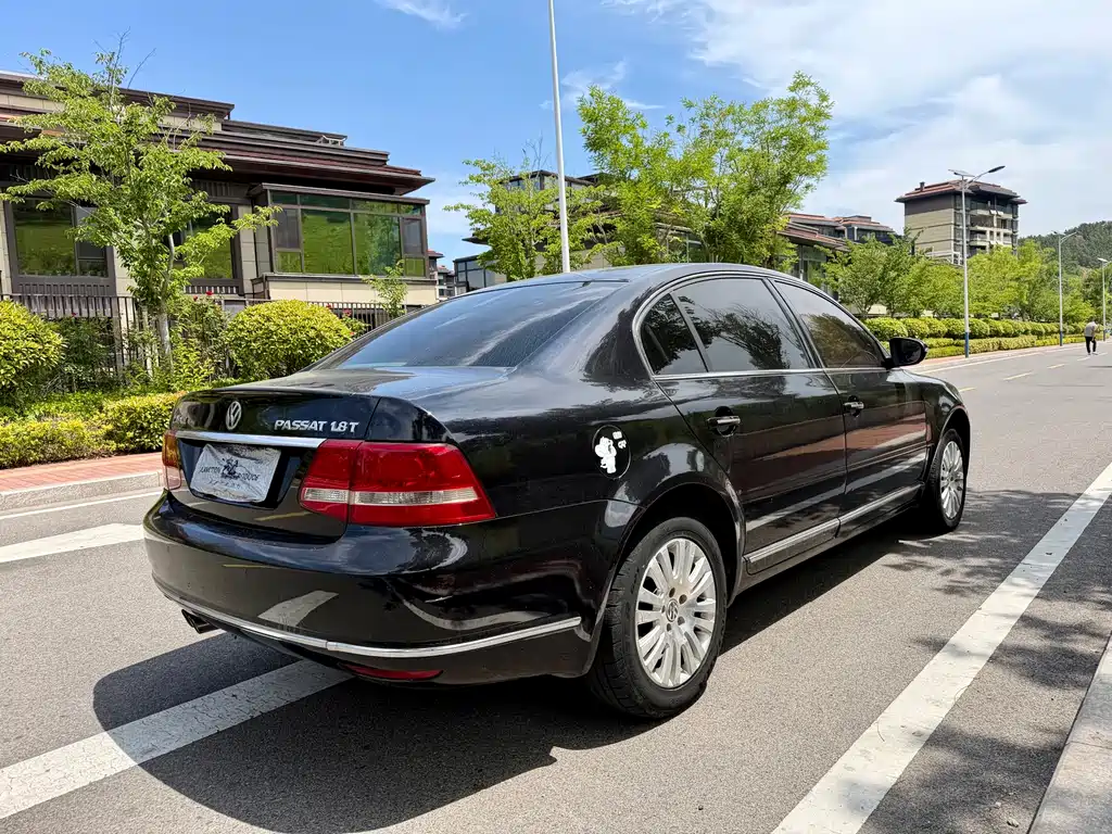 Volkswagen Passat Lingyu 2009