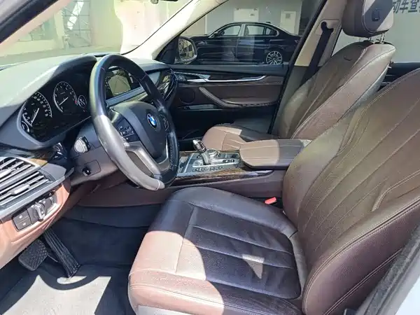 BMW X5 2015