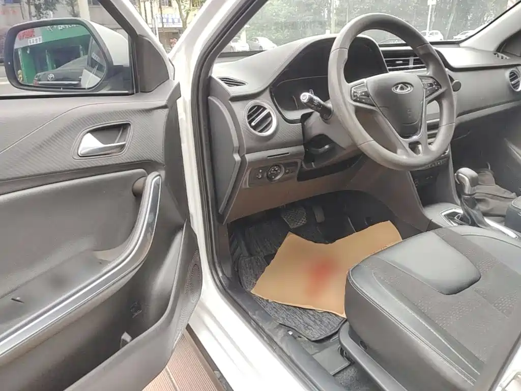 Chery Tiggo 3x 2020 — фото 16