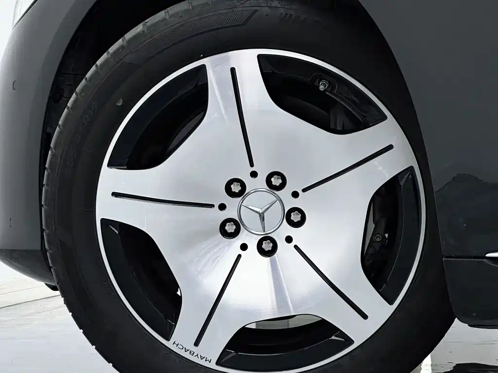 Mercedes-Benz Maybach S-Class 2025 — фото 8