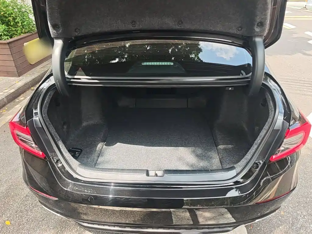 Honda Accord 2021 — фото 19