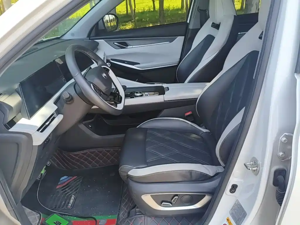 Changan CS75PLUS 2023 — фото 15