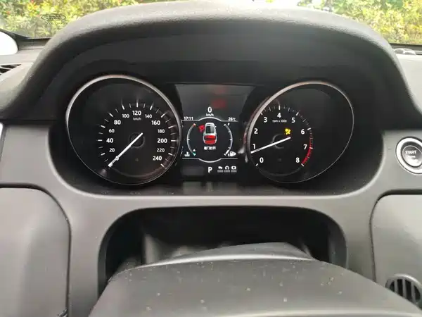 Land Rover Discovery Sport 2019