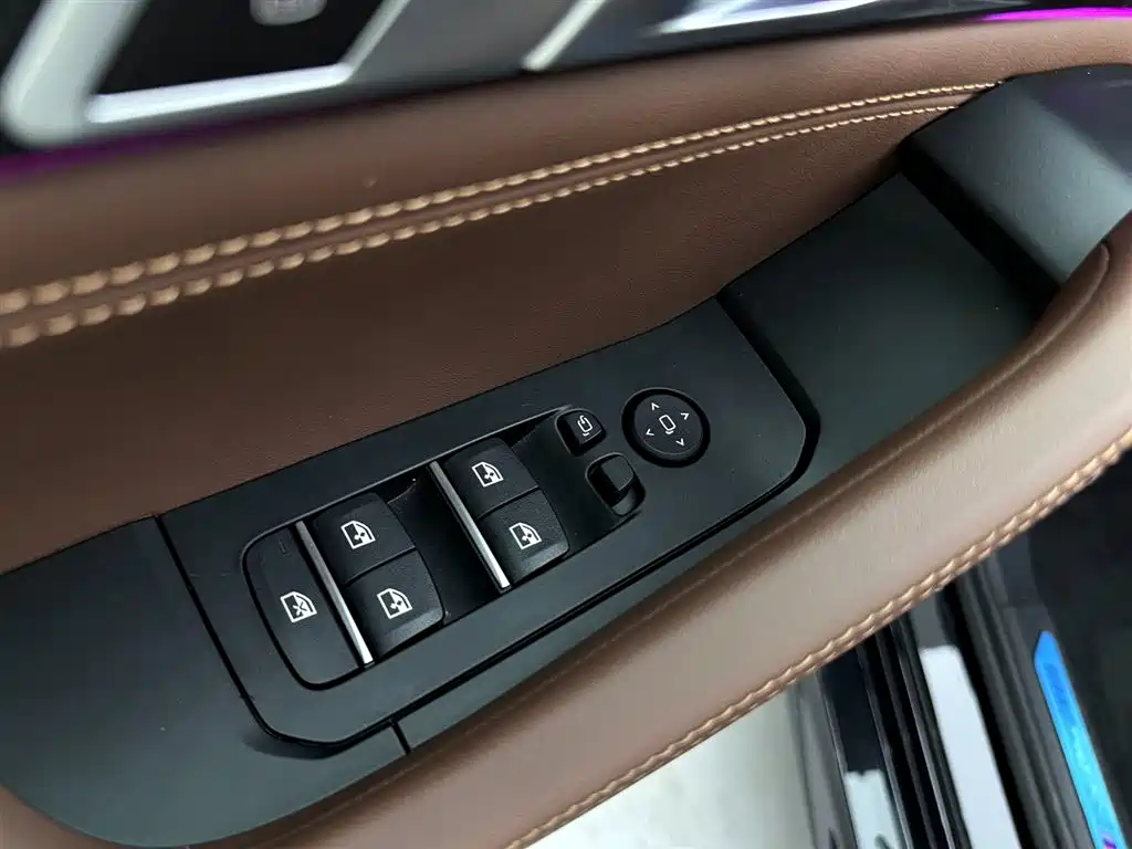 BMW X6 2025 — фото 27