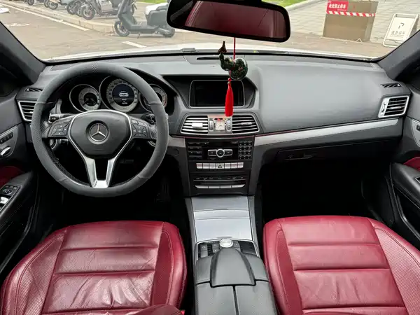Mercedes-Benz E-Class 2014