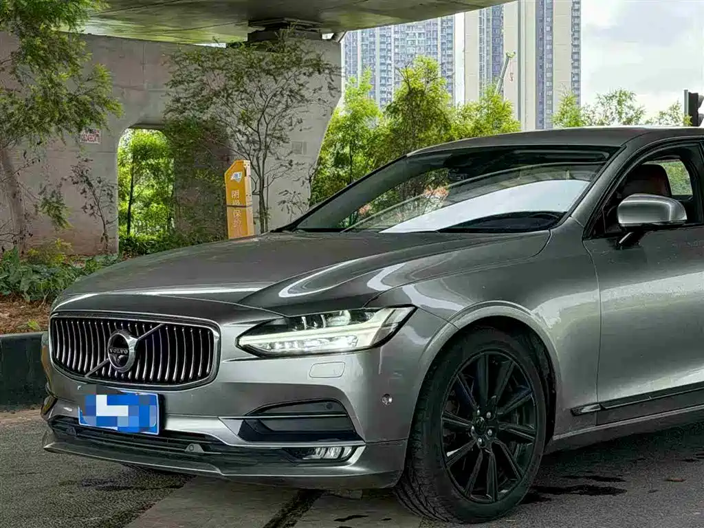 Volvo S90 2018 — фото 8
