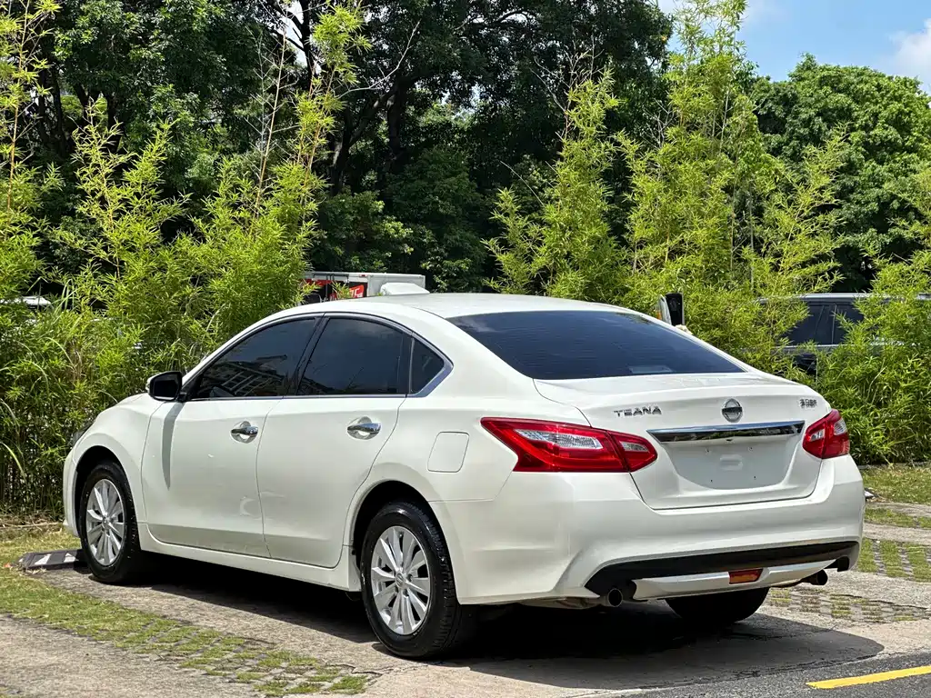 Nissan Teana 2018 — фото 10