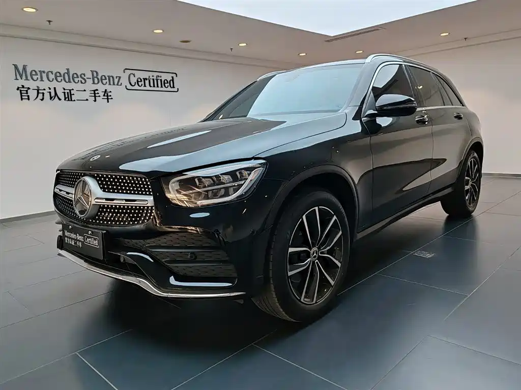 Mercedes-Benz GLC 2022 — фото 1