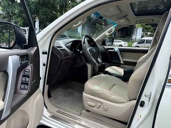 Toyota Prado 2011