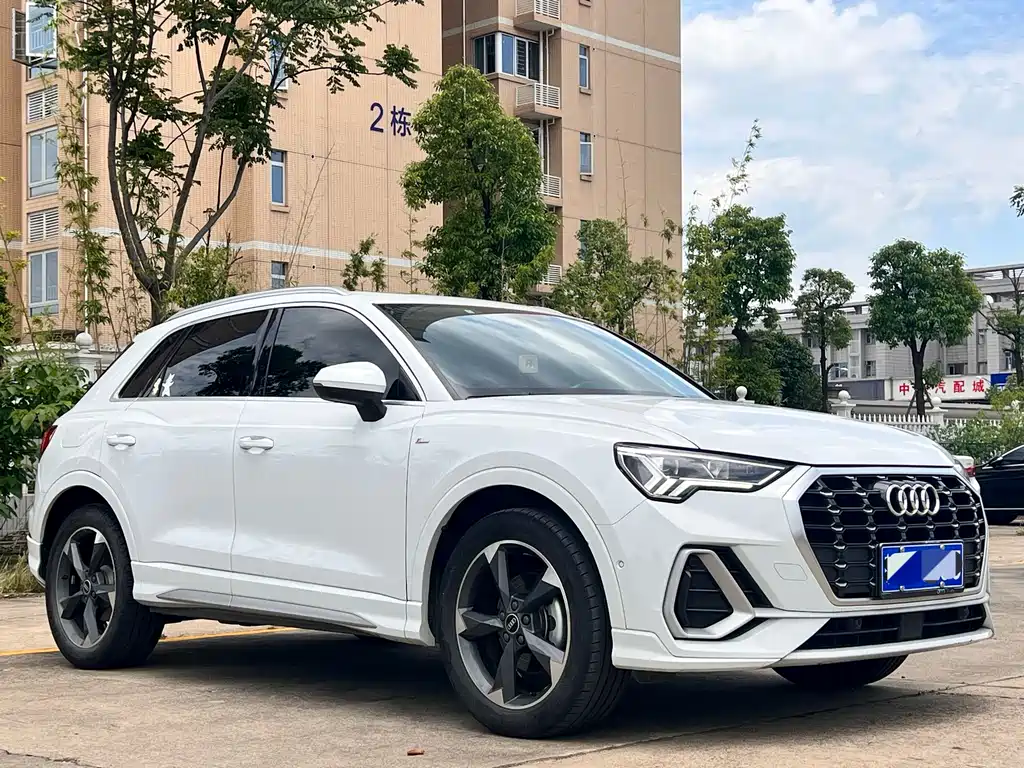 Audi Q3 2022