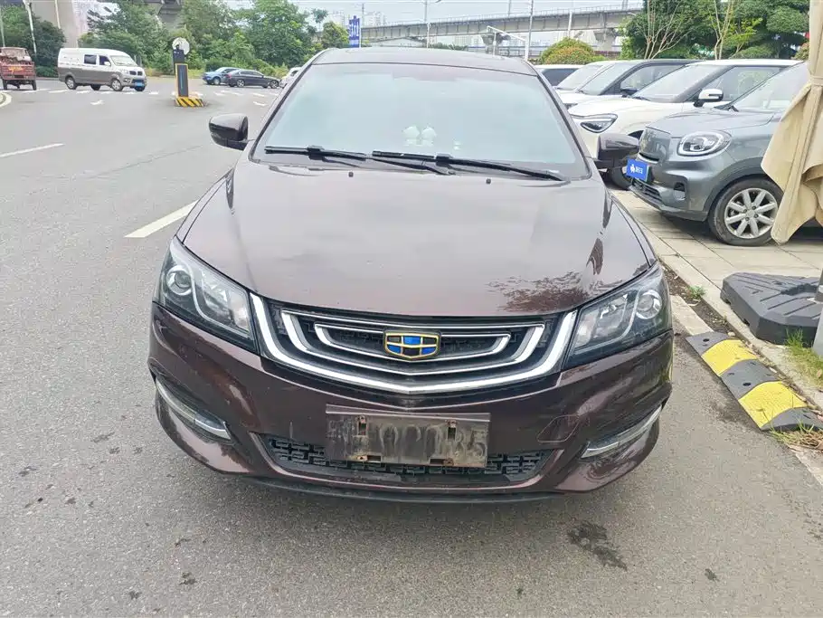 Geely Emgrand 2017