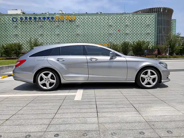 Mercedes-Benz CLS 2013