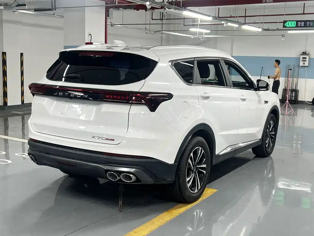 Jetour X70 PLUS 2022 — фото 2