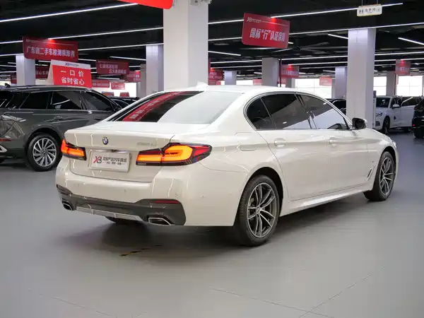 BMW 5 Series 2022