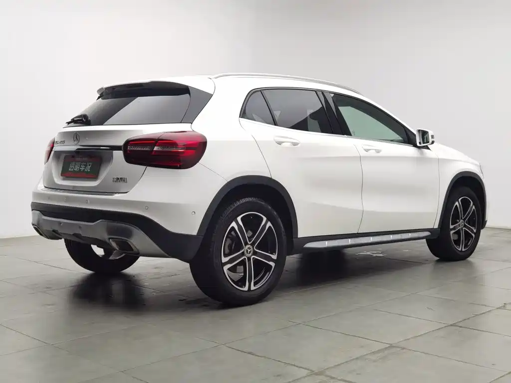 Mercedes-Benz GLA 2019 — фото 2