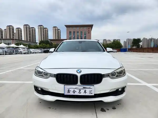 BMW 3 Series 2016