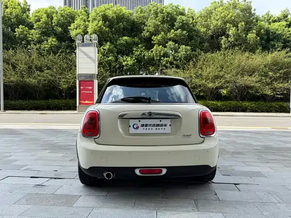 MINI 2017
