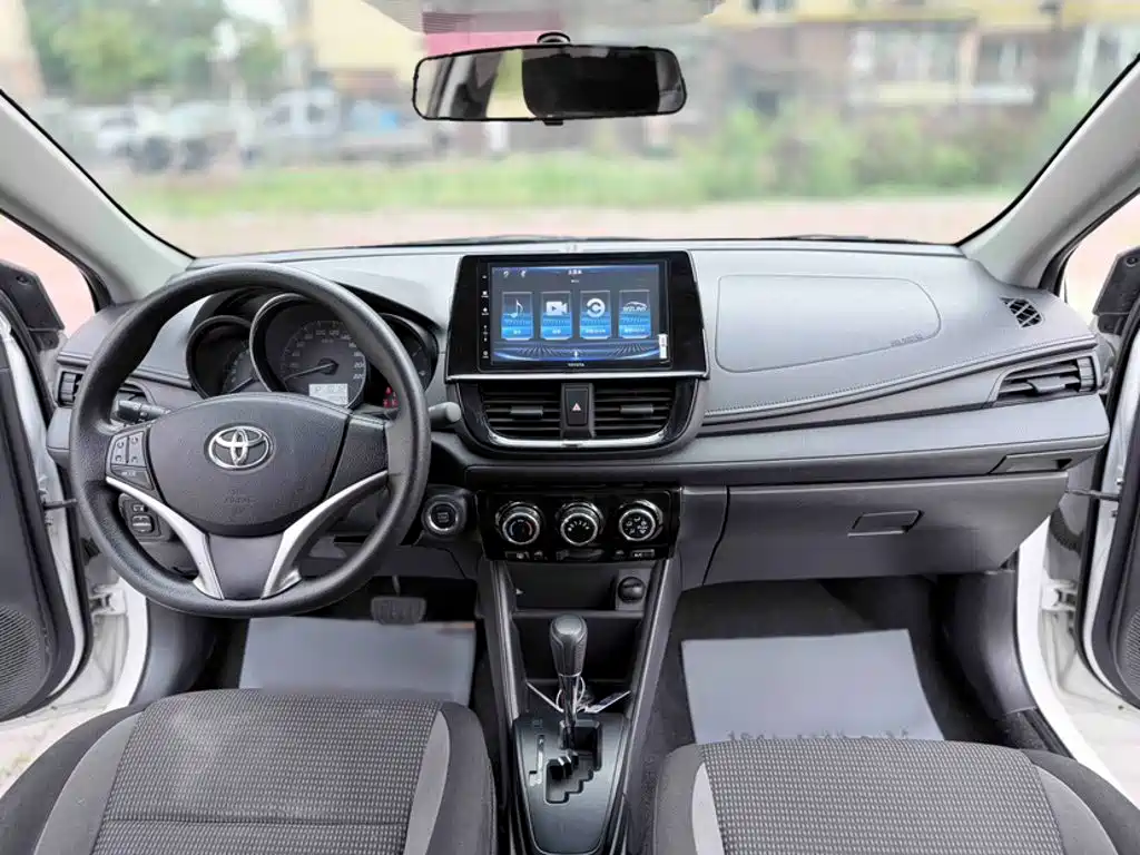 Toyota Vios 2023 — фото 12