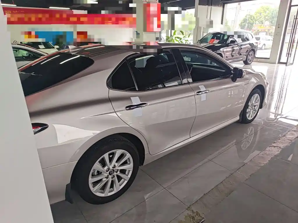 Toyota Camry 2022