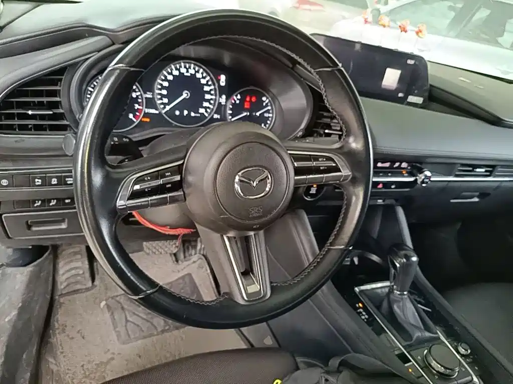 Mazda 3 Axela 2021