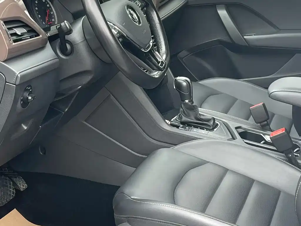 Volkswagen Tharu 2020