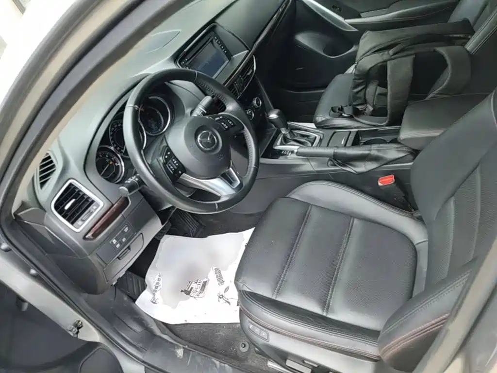Mazda Atenza 2015 — фото 15