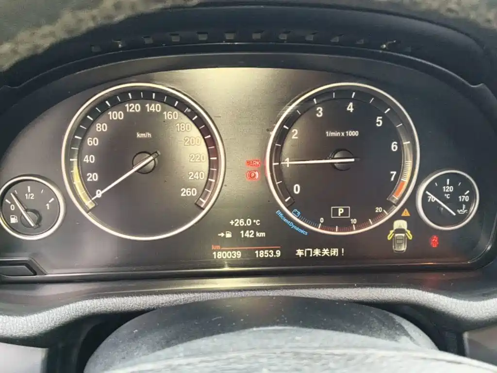 BMW X3 2014 — фото 12