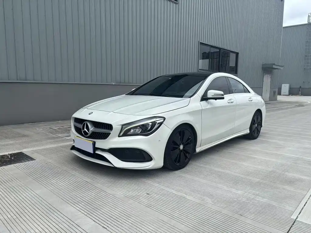 Mercedes-Benz CLA 2016