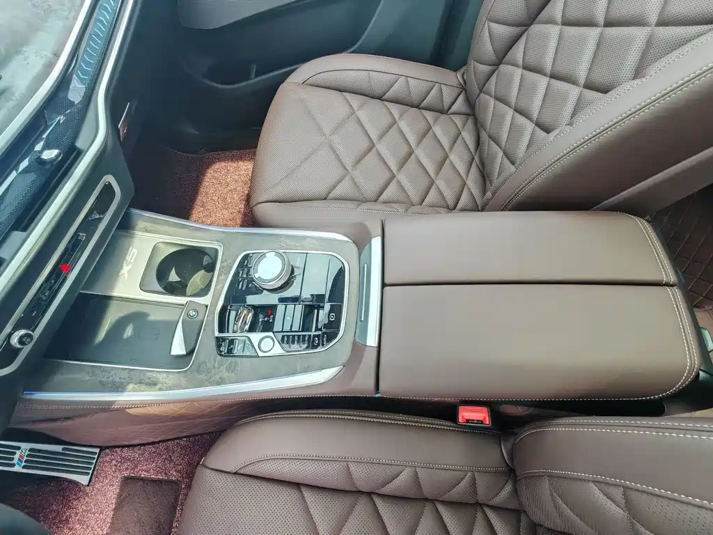 BMW X5 2024 — фото 10