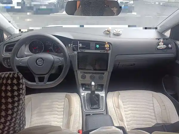Volkswagen Golf 2016