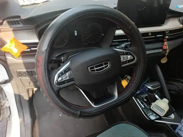 Geely Vision X3 2021