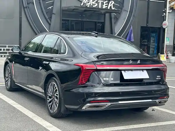Hongqi H5 2024