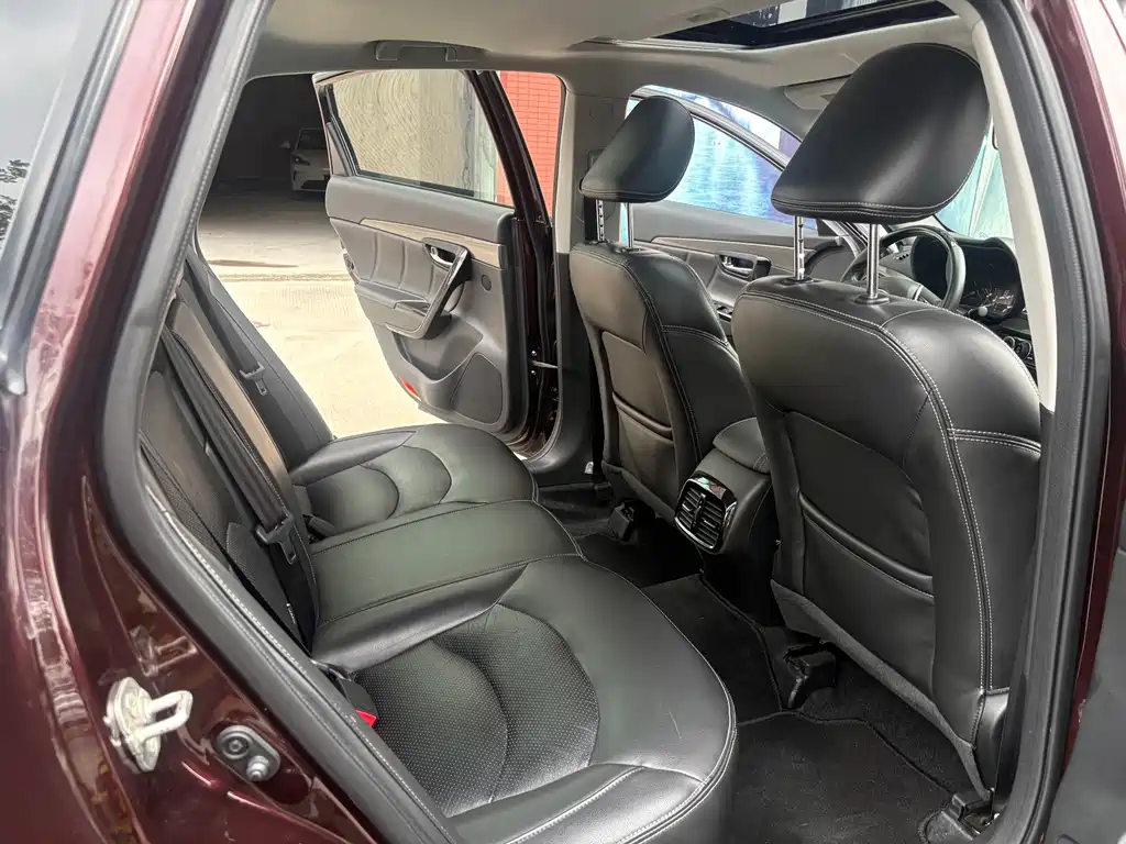 GAC Trumpchi GA6 2018 — фото 9