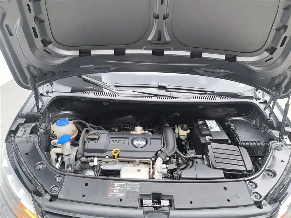 Volkswagen Touran 2014