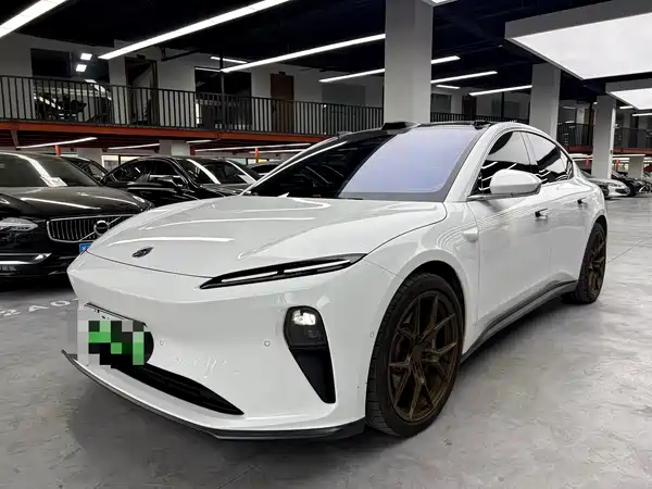 NIO ET5 2023