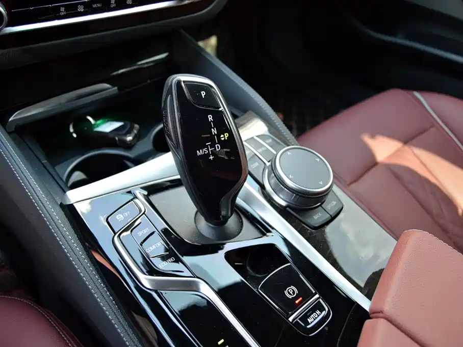 BMW 5 Series 2022