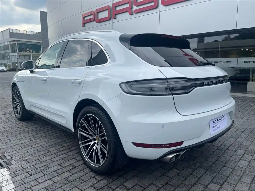 Porsche Macan 2020 — фото 8
